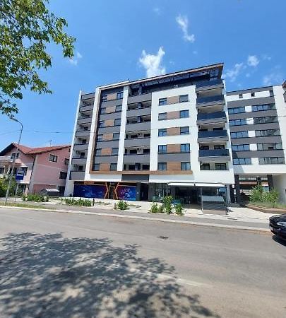 Stan Na Dan - Chic Home Banyaluka Dış mekan fotoğraf