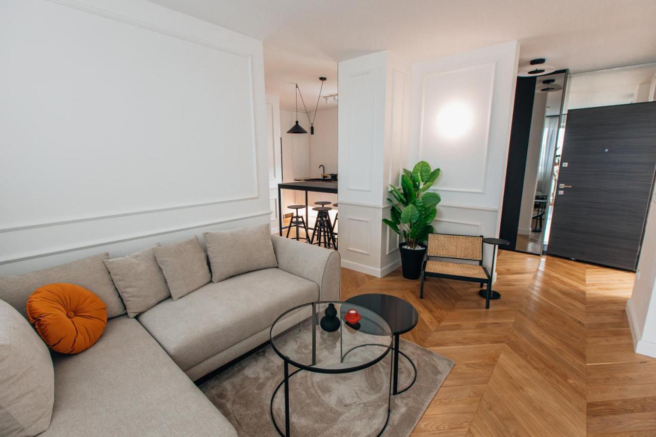 Stan Na Dan - Chic Home Banyaluka Dış mekan fotoğraf