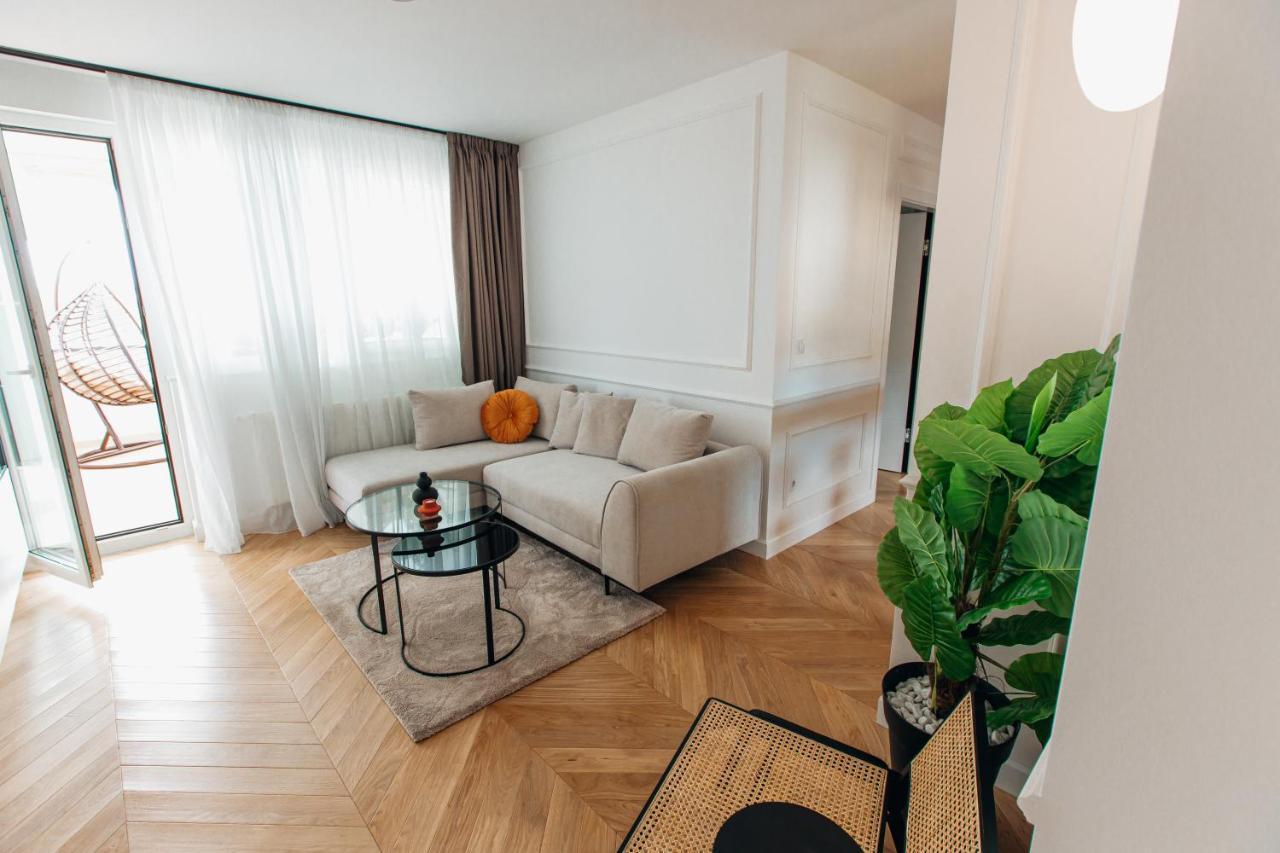 Stan Na Dan - Chic Home Banyaluka Dış mekan fotoğraf